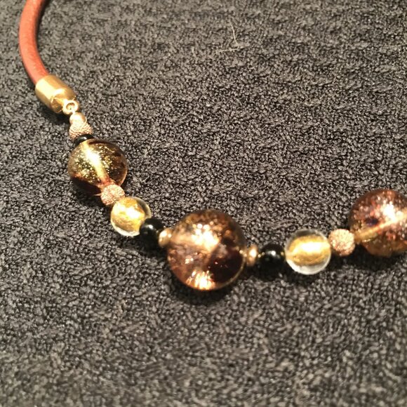 Beaded Choker Necklace - Picture 6 of 10